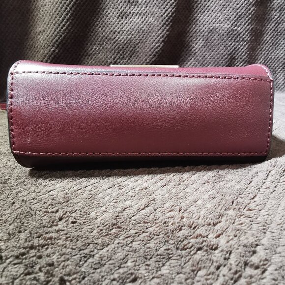 Eartha Burgundy/Antique Brass Crossbody EUC #236 - Picture 8 of 11